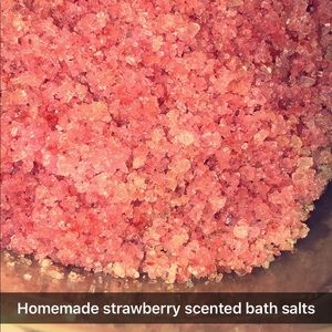 Homesde strawberry bath salts